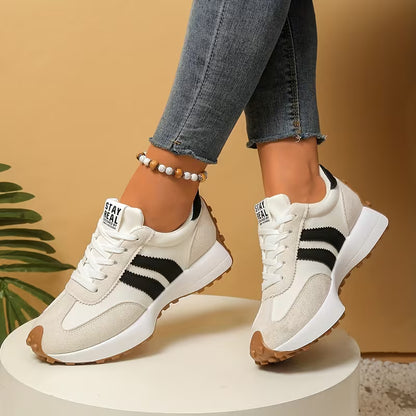 Stride Retro Sneakers – The Sneaker That Looks Good Enough to Wear Everywhere