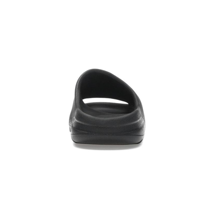 Void Foam Slides – Minimal. Bold. Yours.