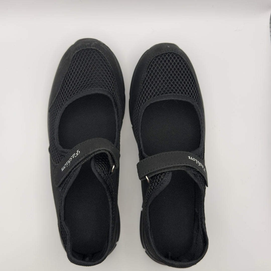 Women's Comfy Sneakers