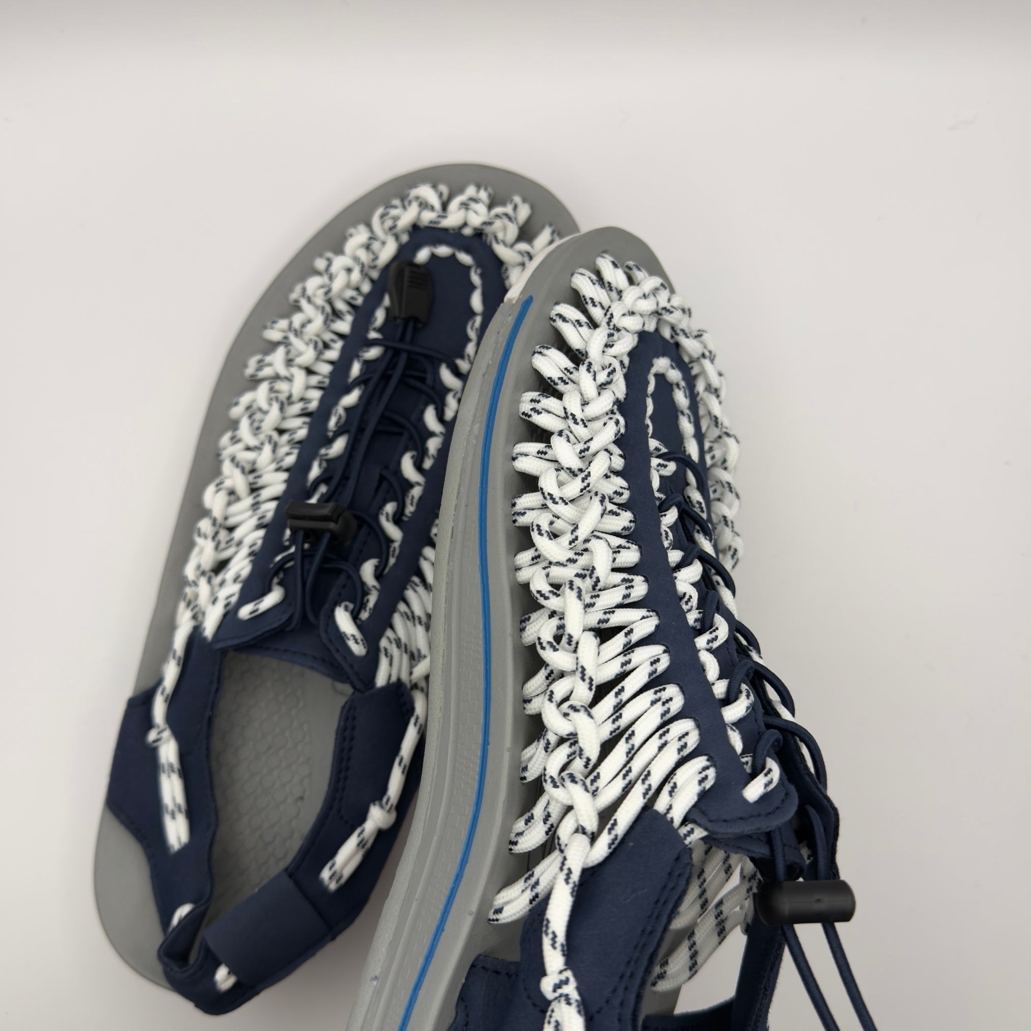 Leo - Wave Sandals