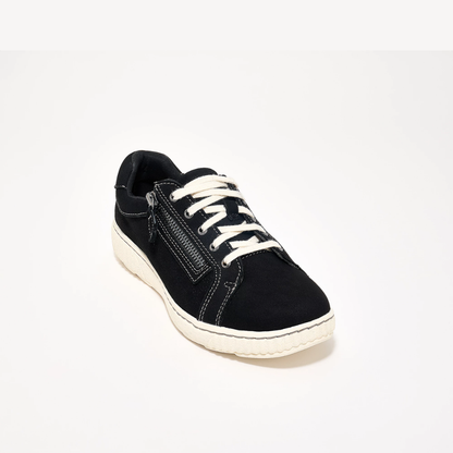 Caroline Zip Sneakers – The Classic Sneaker With a Bold Twist