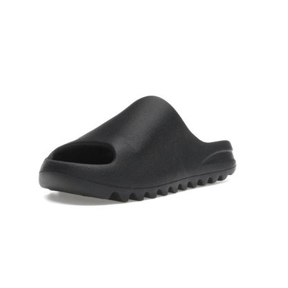 Void Foam Slides – Minimal. Bold. Yours.