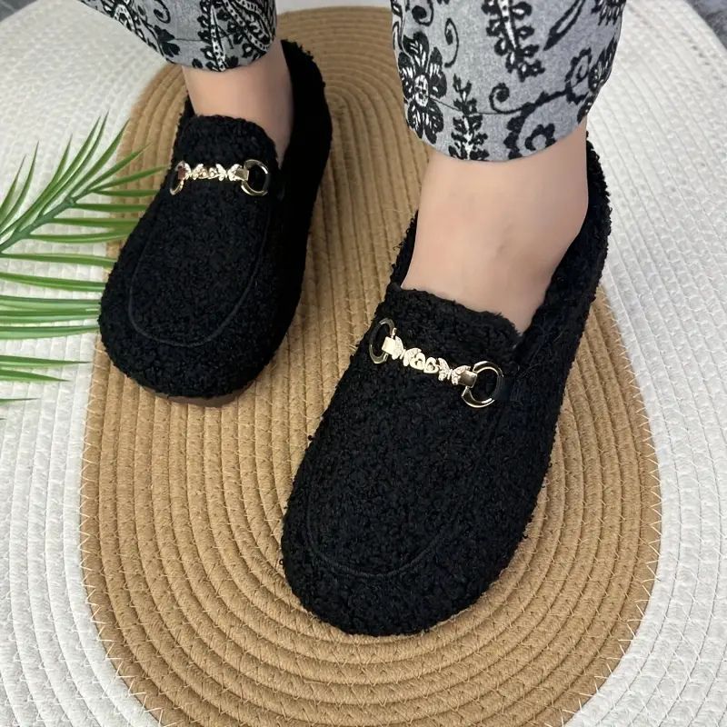 LuxeLoft – Orthopedic Elegance with Golden Detail